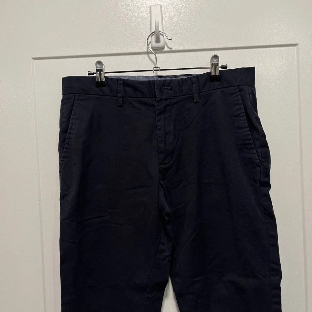 Banana Republic Mason Chino Mens 31x30 Navy Blue Athletic Tapered Fit Pants